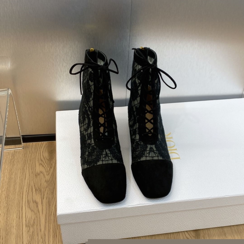 ch**an D*or boots